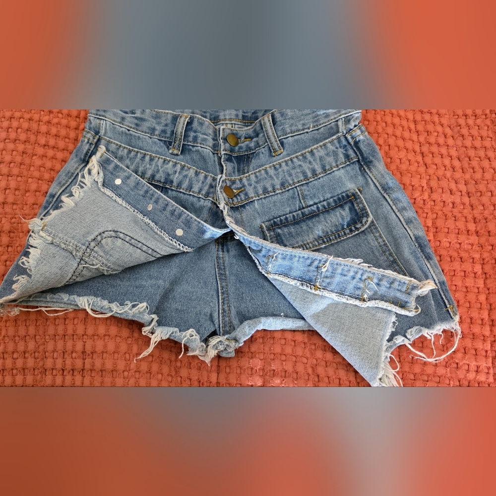 Denim skort - Picture 2 of 4